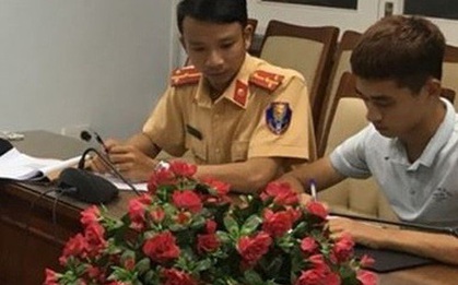 Đà Nẵng: Chân tướng "quái xế" bốc đầu xe, thách thức công an