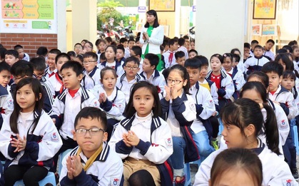 Tuyển sinh lớp 1, lớp 6 ở Hà Nội: Không phải nộp các khoản 'tự nguyện'