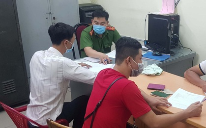 Phá điểm thác loạn đồng tính nam ở TP.HCM lúc giữa đêm