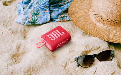 Loa di động mới của JBL gây bất ngờ với rất nhiều tuỳ chọn màu sắc, chống nước IP67, nhưng giá bán chỉ dưới 1 triệu đồng
