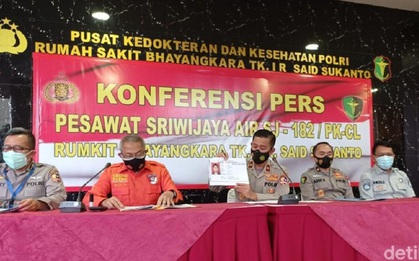 Rơi máy bay ở Indonesia: Xác định danh tính nạn nhân đầu tiên