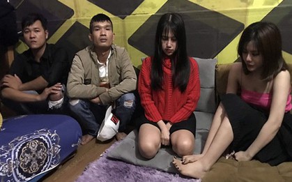 Huế: Kiểm tra bất ngờ nhà nghỉ, bắt quả tang 30 nam nữ đang "phê" ma túy