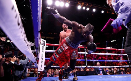 Đỉnh cao quyền Anh: Tyson Fury bảo vệ thành công đai WBC sau chiến thắng bằng KO mãn nhãn trước Deontay Wilder