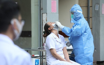 Sáng 4/10, Hà Nội phát hiện thêm 6 ca mắc Covid-19, trong đó 5 ca thuộc "ổ dịch" Bệnh viện Việt Đức
