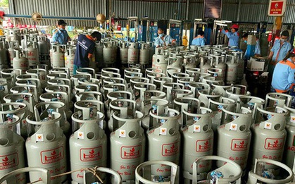 Hôm nay (1/11), giá gas tăng thêm 17.000 đồng/bình 12kg