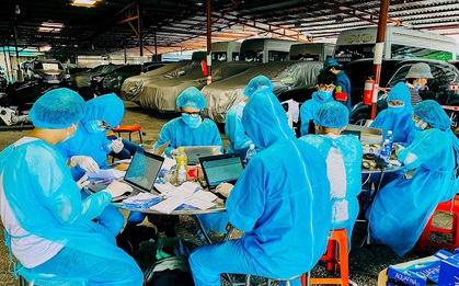 TP.HCM: Nhân viên y tế xin thôi việc vì "gia đình khó chấp nhận người vợ 5 tháng không về"