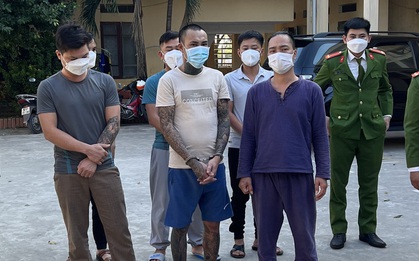 Núp bóng tiệm mua bán ô tô cho vay "tín dụng đen" với lãi suất "cắt cổ"