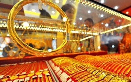 Giá vàng giảm mạnh