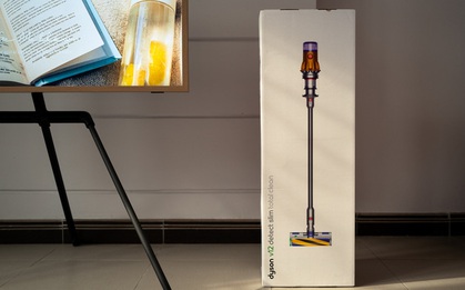 Trên tay và trải nghiệm nhanh máy hút bụi Dyson V12 Detect Slim: Choáng váng vì rất nhiều đồ kèm theo, nhưng dùng rồi lại thấy phê