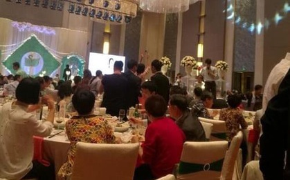 Đám cưới mời đồng nghiệp đến chung vui, một tháng sau chú rể bị công ty cho thôi việc vì lý do "trời ơi đất hỡi"