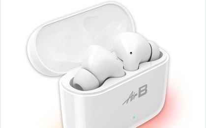CEO BKAV Nguyễn Tử Quảng công bố giá tai nghe AirB Pro: "Chỉ có những nhà sản xuất Việt Nam làm chủ công nghệ lõi mới có thể có mức giá này"