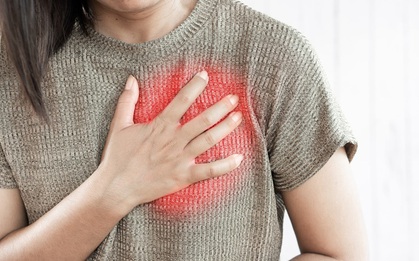 Mỗi khi đói là cảm thấy bồn chồn, đánh trống ngực, tay run rẩy là biểu hiện của 5 vấn đề sức khỏe đáng lưu tâm