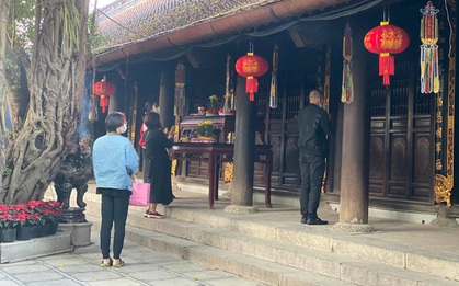 Lo ngại Covid-19, chùa Hà nổi tiếng linh thiêng đóng cửa không đón khách đầu năm