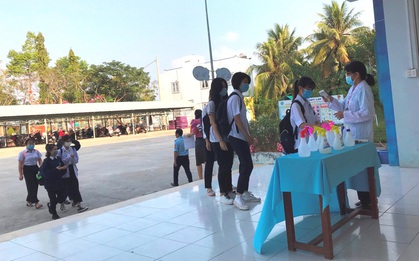 Đồng bằng sông Cửu Long: Siết chặt phòng dịch ngày đầu tiên trở lại trường
