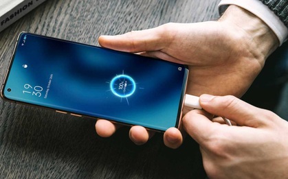 Lại câu chuyện sạc nhanh trên smartphone, biện pháp tình thế hay giải pháp tối ưu?
