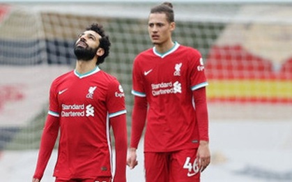 Thua đội "cầm đèn đỏ" trên sân nhà, Liverpool chìm sâu vào khủng hoảng