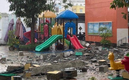 TP.HCM: Khối bê tông "khủng" đổ sụp xuống trường mầm non