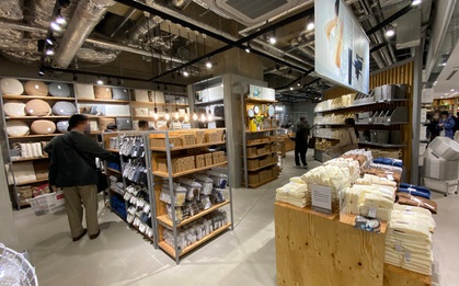 Cửa hàng Daiso tại Nhật có gì khác Việt Nam: Tôi đã dạo 1 vòng ngắm thỏa thuê từng sản phẩm, nức nở vì quá rẻ đẹp