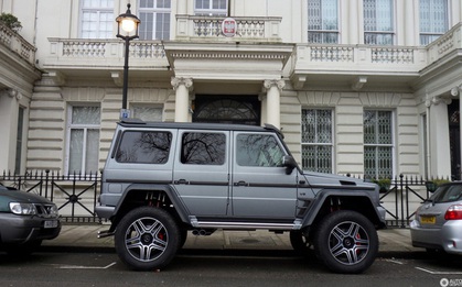 Cặp đôi Mercedes-Benz G-Class về Việt Nam: Một "khủng long" thực thụ, đời xe gây chú ý