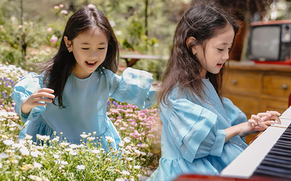 Ái nữ của Hà Kiều Anh gây sốt MXH với bộ ảnh “bùng nổ” visual ngày lễ, nhìn lướt góc nghiêng mà muốn xỉu ngang