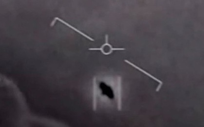 Người phụ nữ phát hiện vật thể bay lúc 1h sáng, khẳng định giống UFO bị rò rỉ từ Lầu Năm Góc