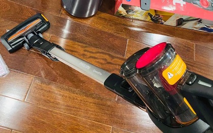 Mẹ đảm Hà thành khuyên chị em nên mua chiếc máy hút bụi không dây Philips ngon - bổ - rẻ này