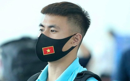 Niềm đam mê đặc biệt với bóng đá của tân binh đội tuyển Việt Nam qua lời kể phụ huynh
