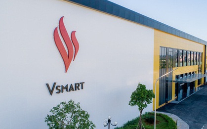 Dừng sản xuất smartphone, VinSmart sẽ làm gì?