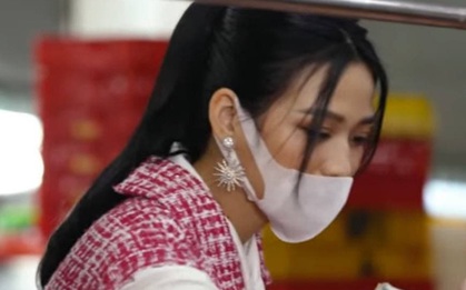 Hoa hậu Đỗ Thị Hà gây tranh cãi vì nói chuyện cộc lốc và đeo khẩu trang chưa chuẩn trên gameshow?