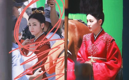 Tạo hình của Nhiệt Ba trong An Lạc Truyện cứ "na ná" giống Phượng Cửu, thôi thì bỏ "râu tôm" là xinh rồi!