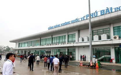 Thêm loạt địa phương dừng bay chở khách đi, đến TP.HCM