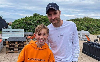 Hình ảnh đầu tiên của Christian Eriksen sau khi ra viện từ sự cố ngừng tim tại Euro 2020