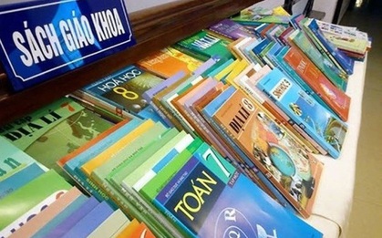 Kiến nghị Hà Nội và TP.HCM đưa sách giáo khoa vào nhóm hàng hóa thiết yếu