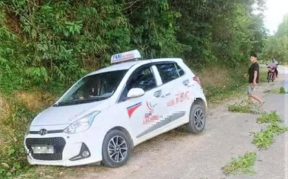 Truy tìm nghi phạm mặc quần bò xanh, áo phông trắng cắt cổ tài xế xe taxi