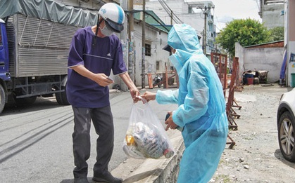 TP.HCM: Đề xuất hỗ trợ hơn 7,5 triệu người khó khăn sau ngày 15-9