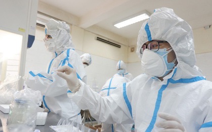 Trưa 18/9, Hà Nội thêm 15 ca mắc Covid-19, 1 ca ngoài cộng đồng