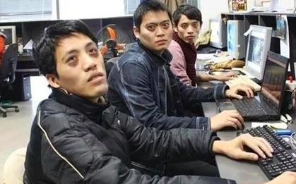 Bác sĩ nói nguy hiểm tính mạng vì thức đêm chơi game, từ bỏ ngay nếu bạn "dính" triệu chứng nghiêm trọng này