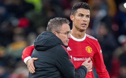 HLV MU đồng tình với Ronaldo về cách "dạy dỗ" các cầu thủ trẻ
