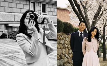 Bóc giá chiếc máy ảnh film của Jisoo trên phim trường Snowdrop, ảnh "tình bể bình" với Jung Hae In cũng từ đây mà ra!