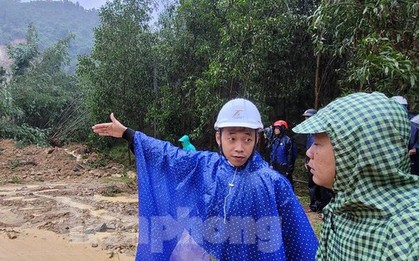 Nghe nhiều tiếng động lớn trước khi núi lở vùi lấp đi mọi thứ