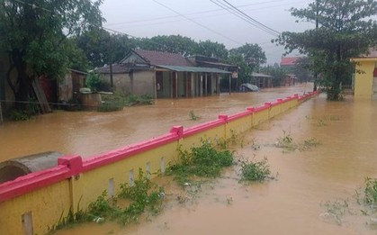 Mưa to trong 24h, hơn 1.300 nhà dân ở Quảng Trị bị ngập nước