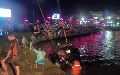 Xác định nguyên nhân bước đầu ô tô 7 chỗ lao xuống hồ Xuân Hương, 2 người chết