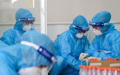 Ngày 4/10, Việt Nam ghi nhận số ca mắc và tử vong do COVID-19 tăng