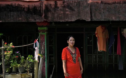 Những ngôi làng đang chìm dần vì nước biển dâng ở Indonesia