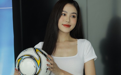 Có nên để "hot girl" bình luận World Cup?