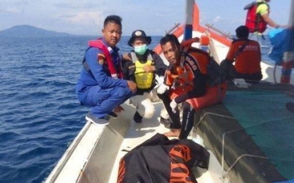 Rơi trực thăng tại Indonesia, phi hành đoàn thiệt mạng và mất tích