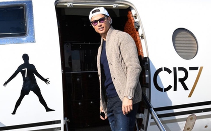 Ronaldo cùng bạn gái rời Qatar trên chuyên cơ 24 triệu USD