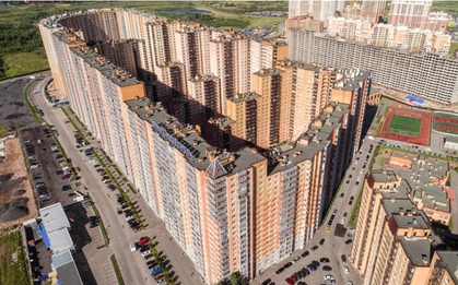 Tòa nhà được mệnh danh là "siêu chung cư" ở Nga: Có 3.708 căn hộ, chứa đủ dân số một thành phố, ai ở cũng mê vì 3 điều này