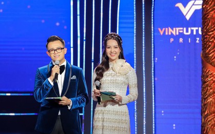 MC Đức Bảo hồi hộp khi dẫn lễ trao giải VinFuture 2022 - bữa tiệc của khoa học công nghệ và nghệ thuật