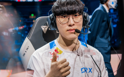 Zeka khiến người hâm mộ xôn xao tại lễ trao giải LCK Awards 2022